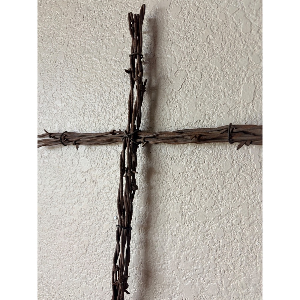 Rustic Barbed Wire Wall Cross Western Farmhouse Decor Religious Art Handmade - Picture 4 of 4